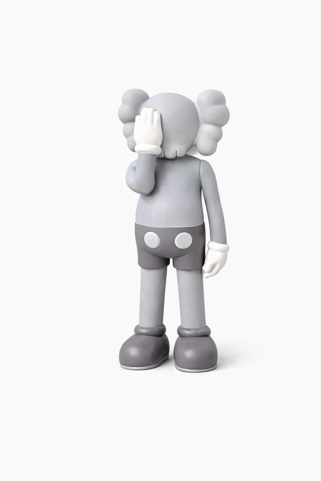 Clowny Design Soft Gray V Dance Sculpture 170cm