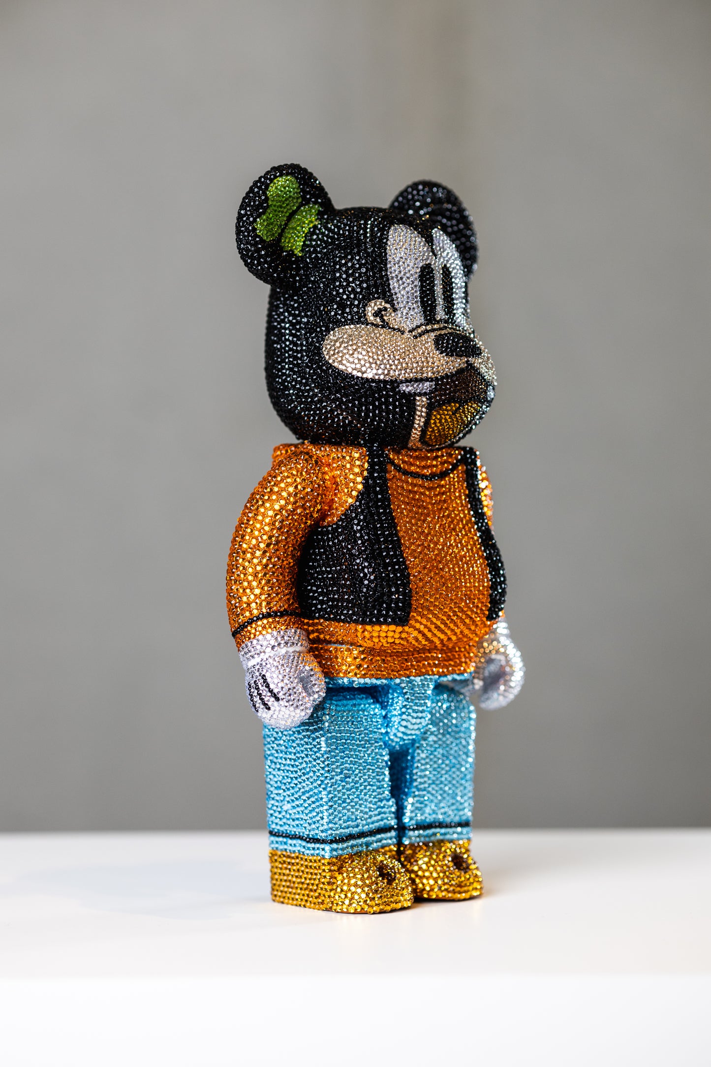 BEARBRICK 400%(28 CM)–,,Goofy,,-