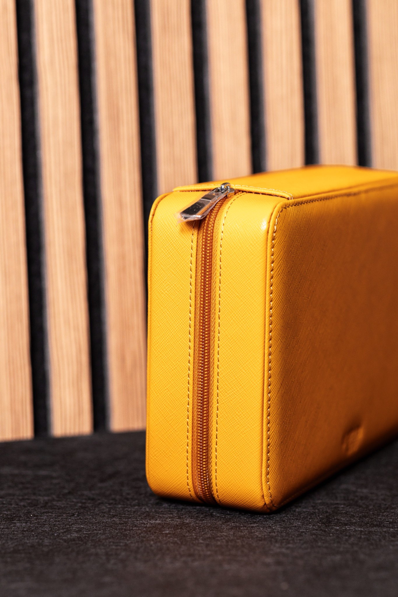 Watchbox 8 Uhren Yellow