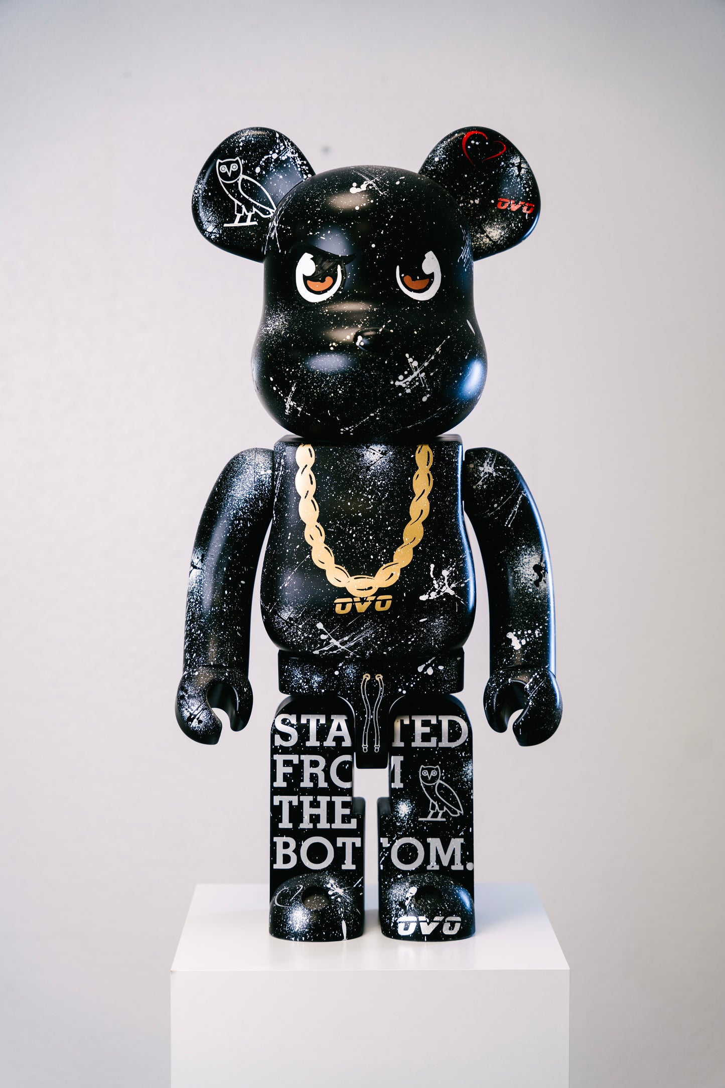 Custom STARTED FROM THE BUTTOM Bearbrick 1000% (70cm)