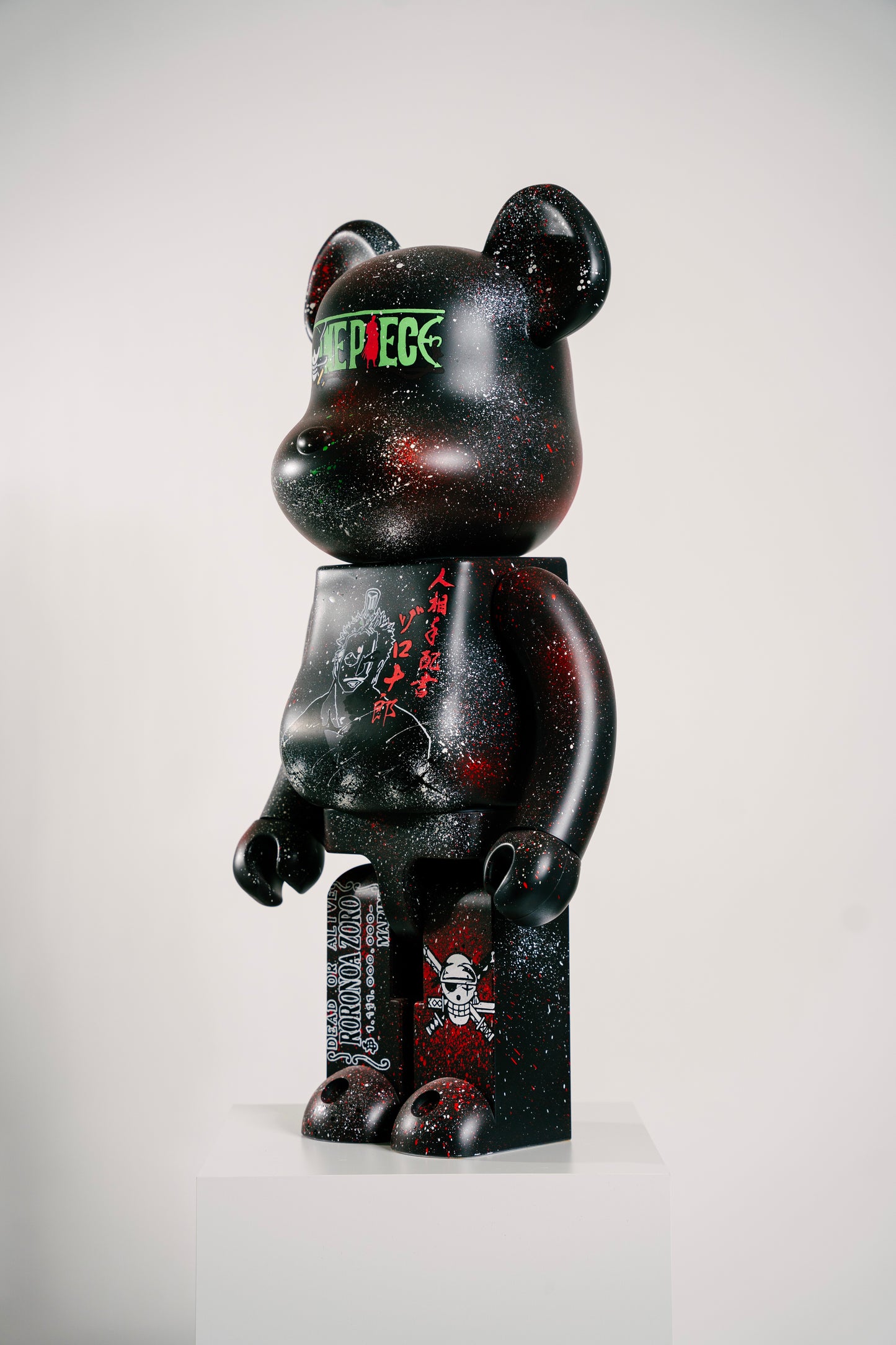 Custom LORENOR ZORRO Bearbrick 1000% (70cm)
