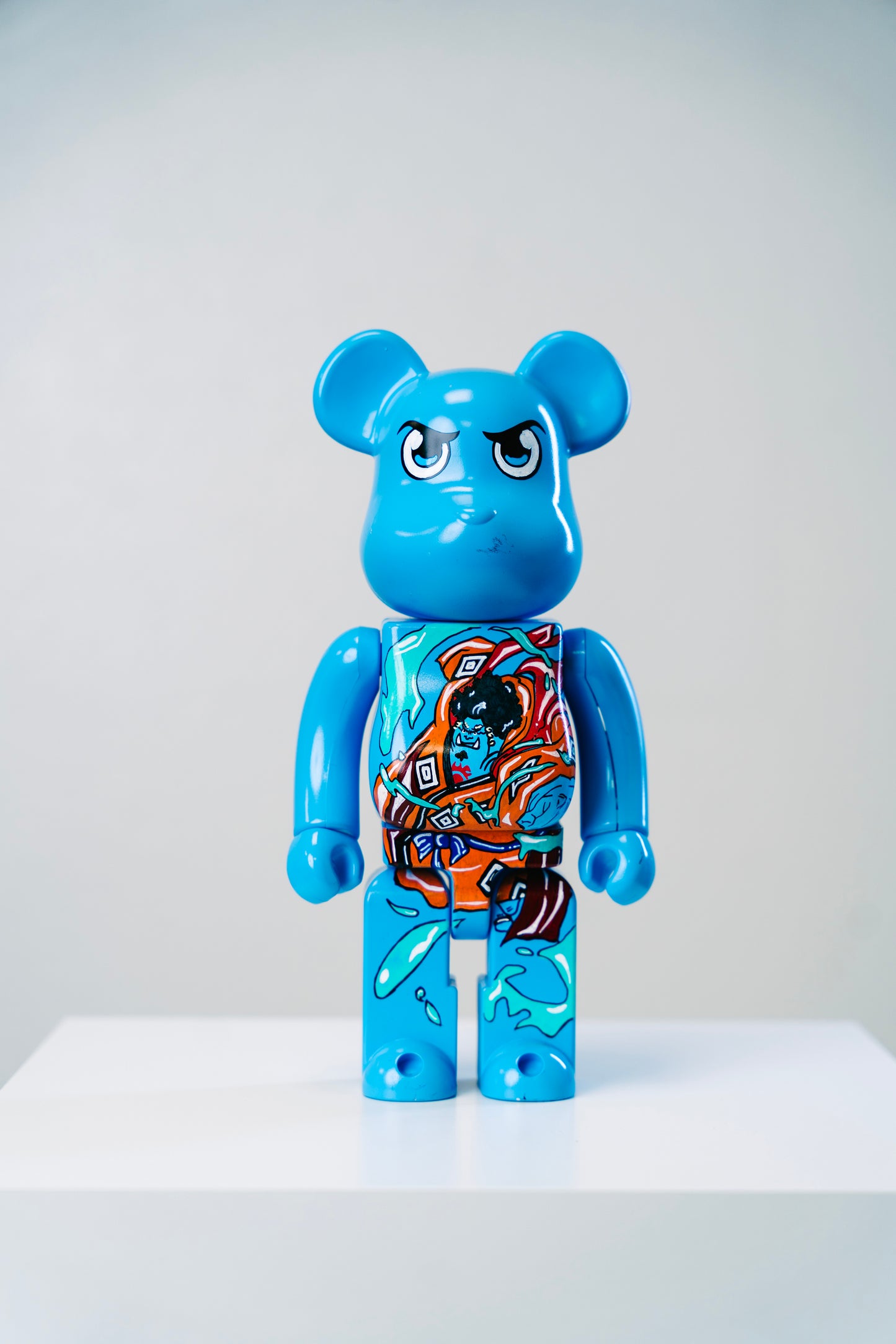 Bearbrick 400% (28cm)  – „Jinbei Anime“ Art Edition