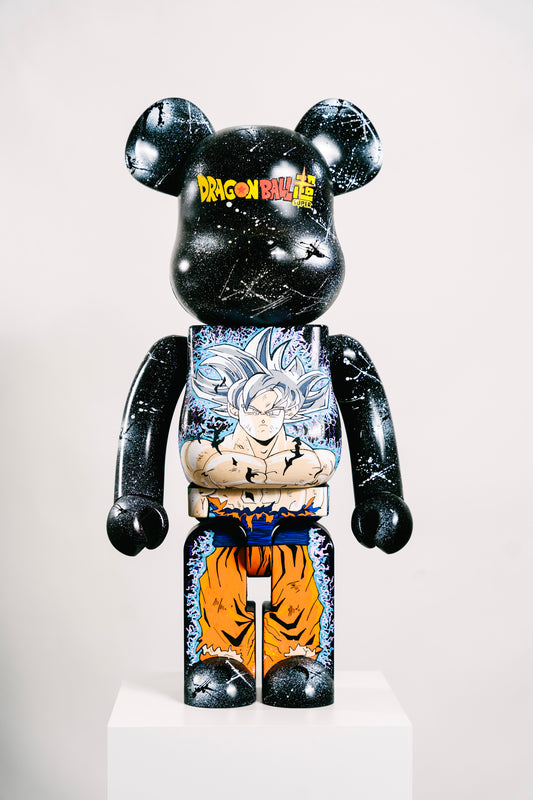 Custom SON GOKU ULTRA INSTINCT Bearbrick 1000% (70cm)