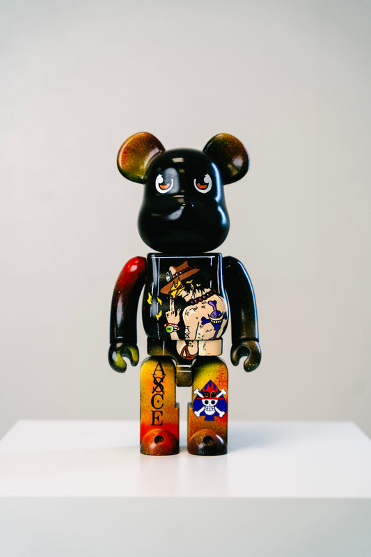 Bearbrick 400% (28cm)  – „Akainu Anime-"  Art Edition
