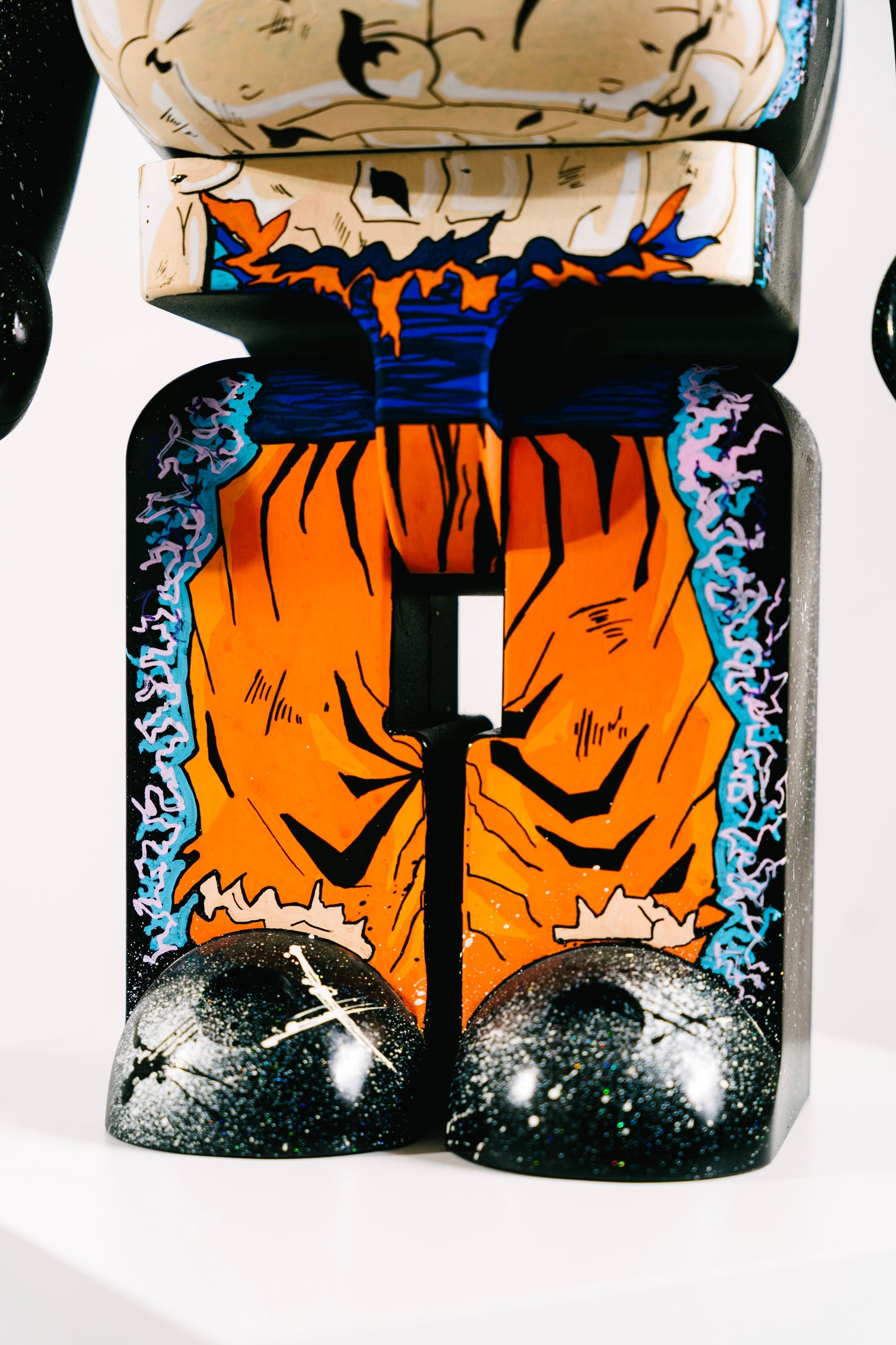 Custom SON GOKU ULTRA INSTINCT Bearbrick 1000% (70cm)