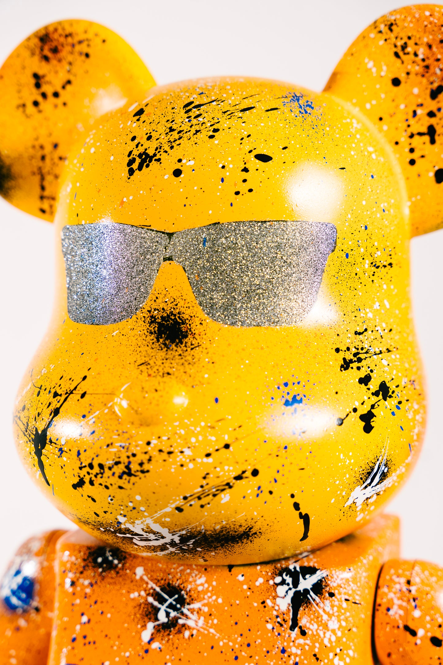 Custom GALLERY DEPT. Bearbrick 1000% (70cm)