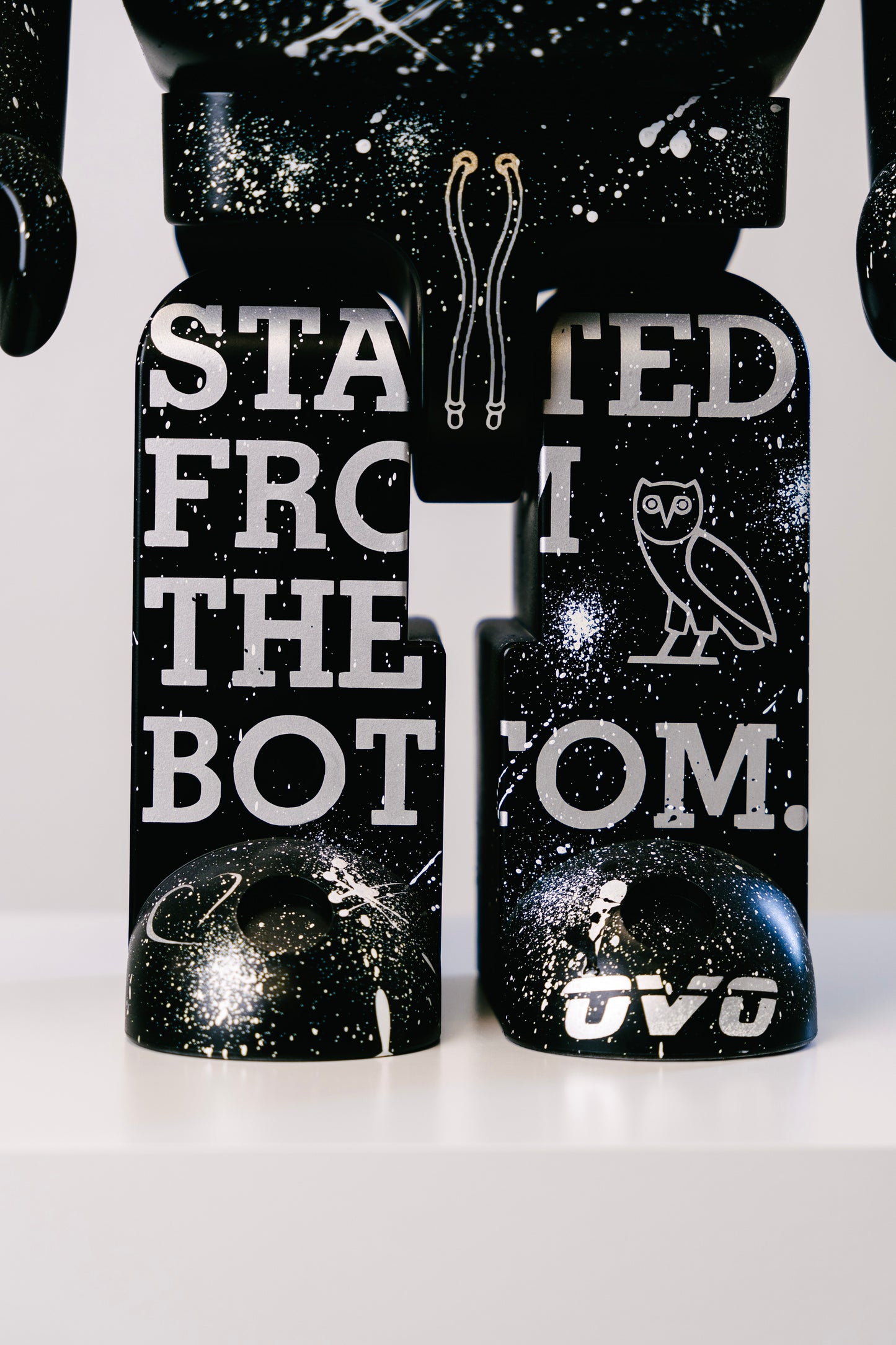 Custom STARTED FROM THE BUTTOM Bearbrick 1000% (70cm)