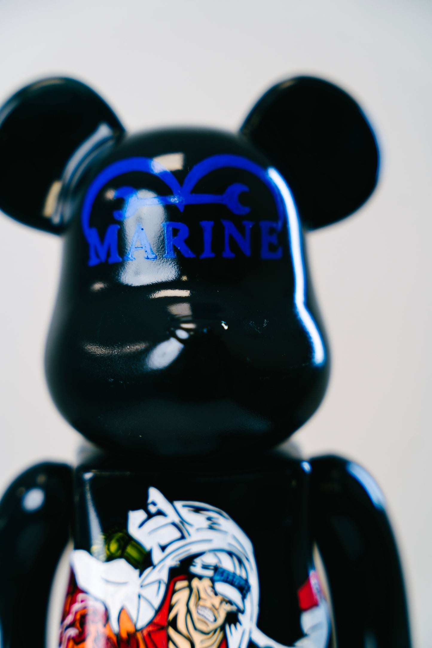 Bearbrick 400% (28cm)  – Akainu Anime“ Art Edition