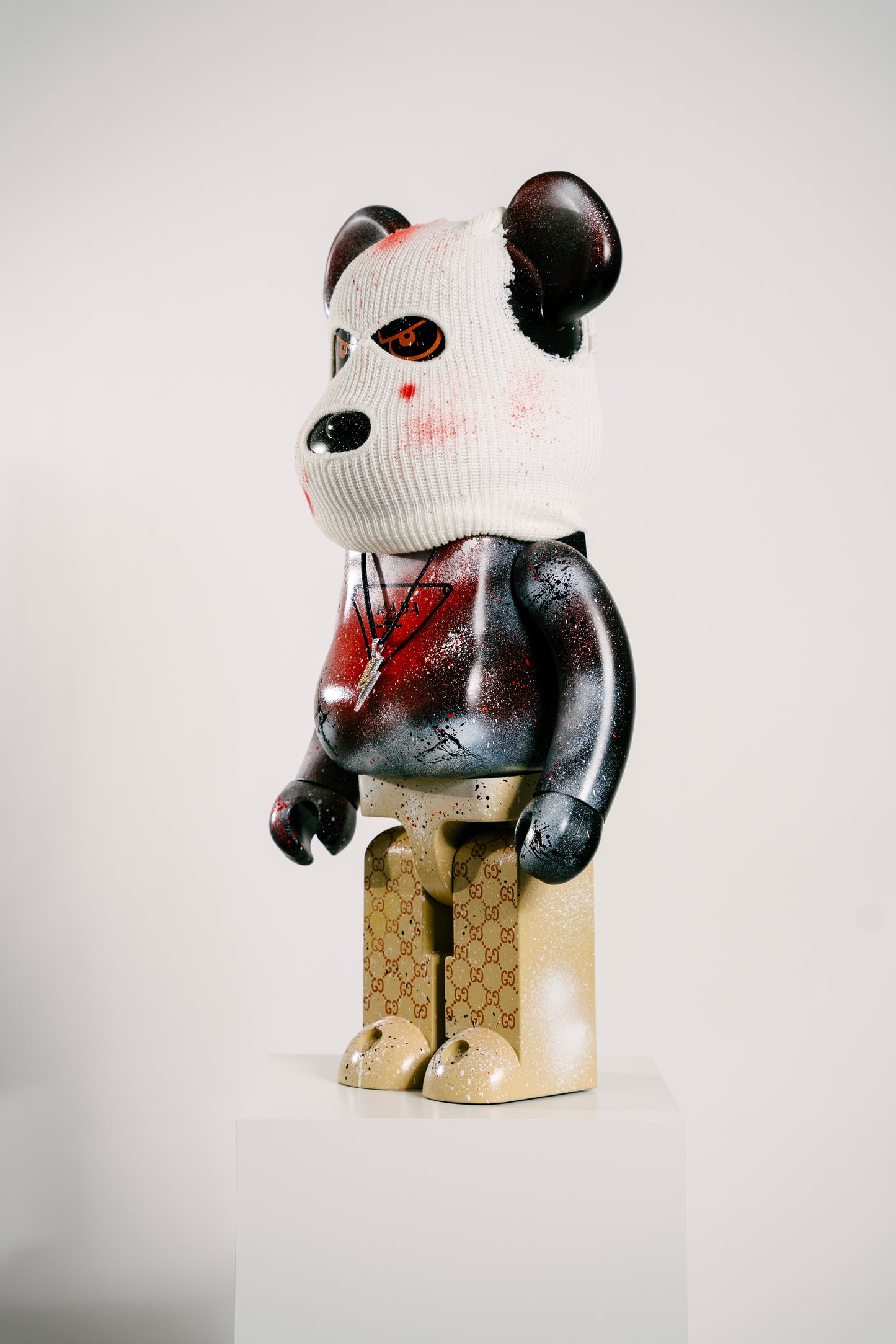 Bearbrick 1000% (70cm) –,, Gangster Edition-"