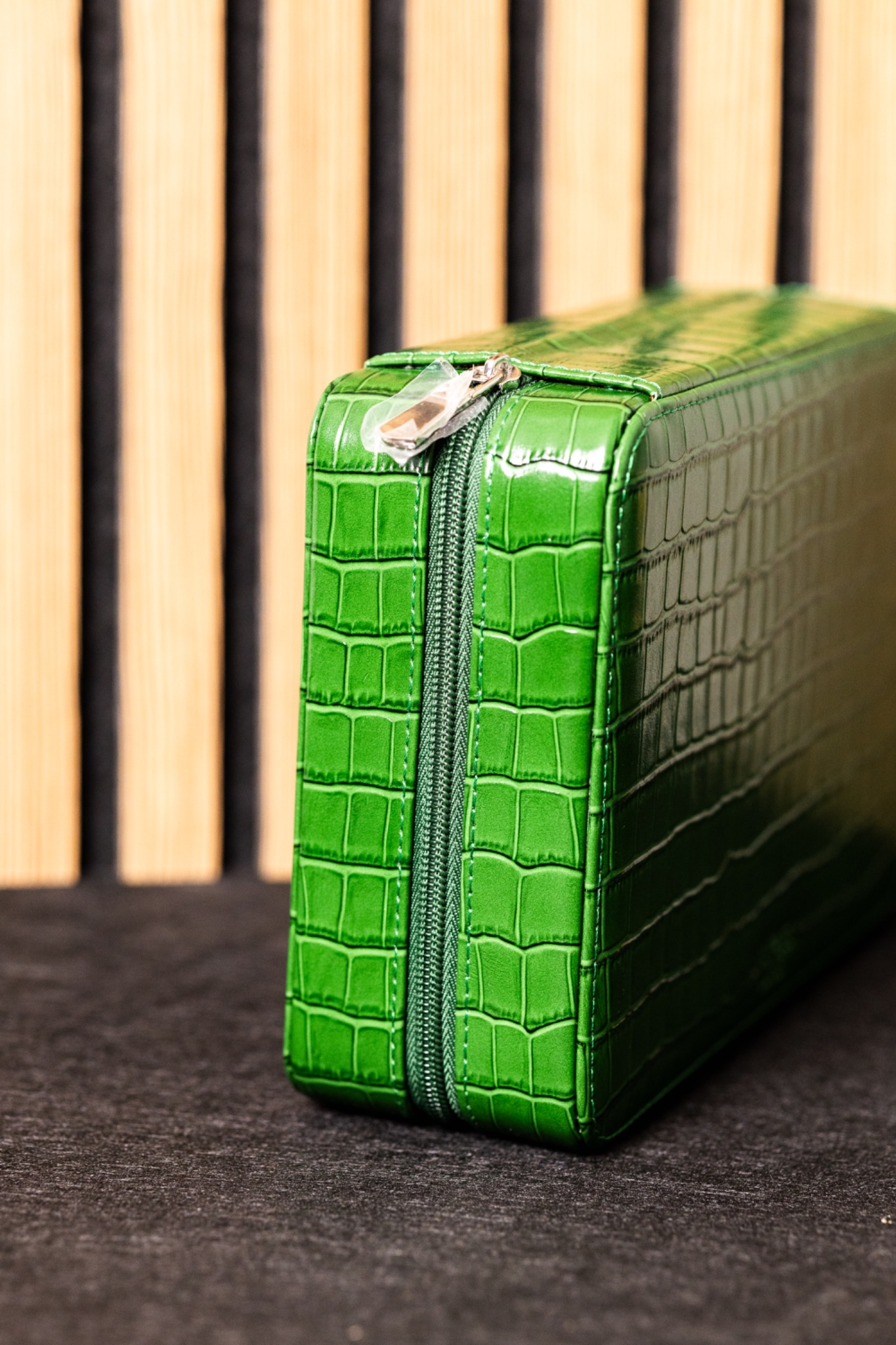 Watchbox für 8 Uhren Green Krokodil Prägung