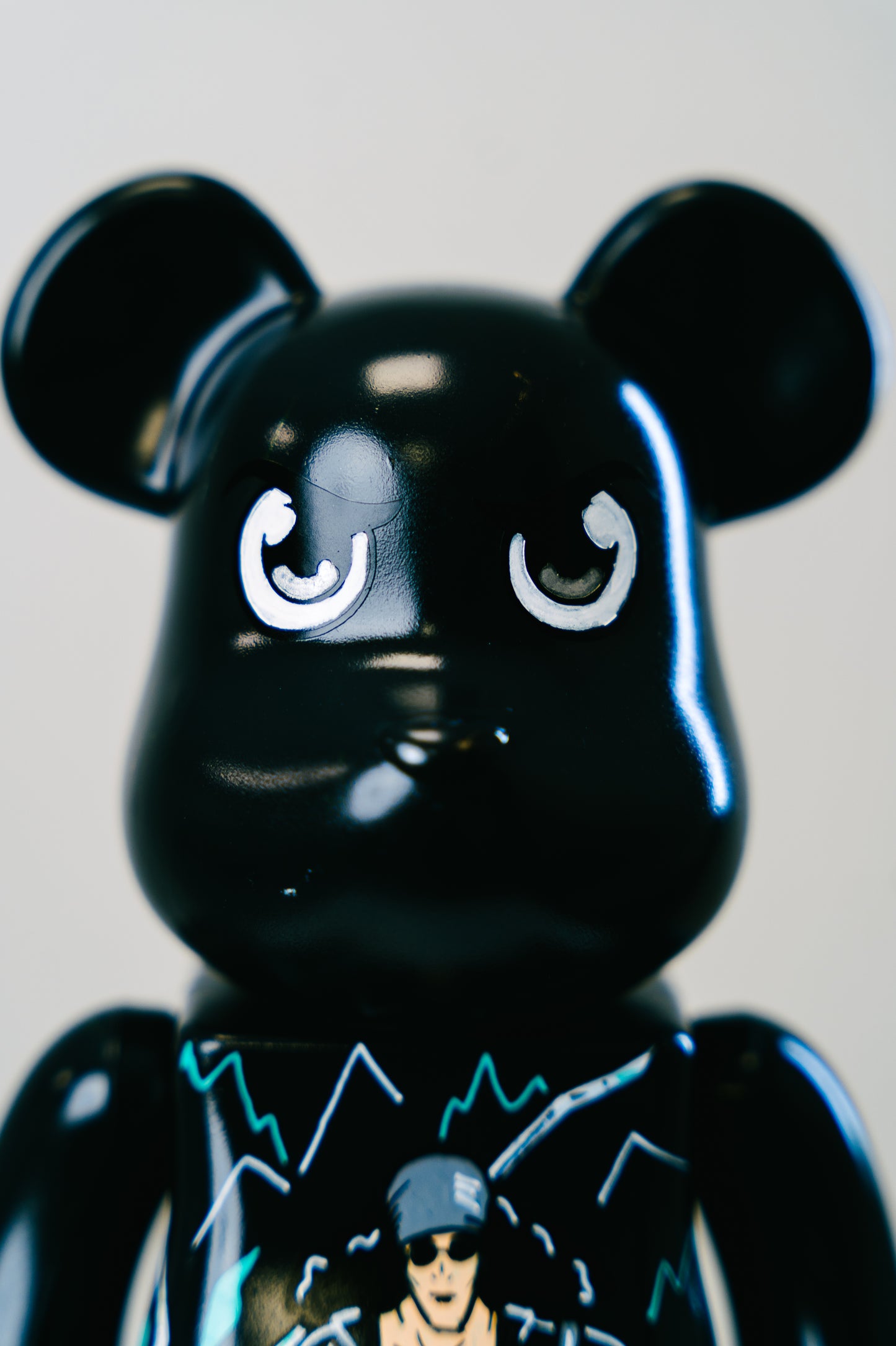 Bearbrick 400%(28 cm) –,,Trafalgar Law Edition-"(One Piece)