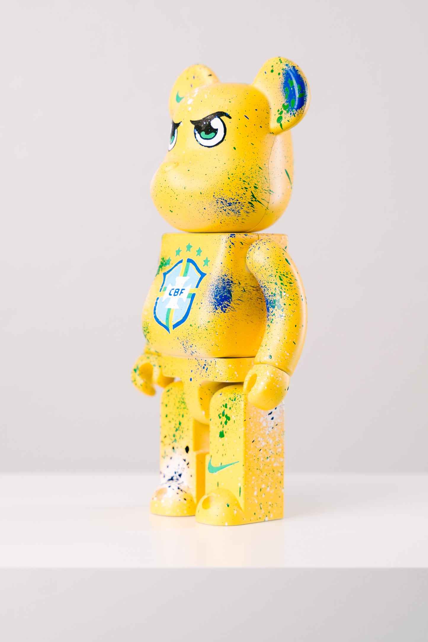 Bearbrick 400%(28 cm) –,,Brasilien Custom Edition-"