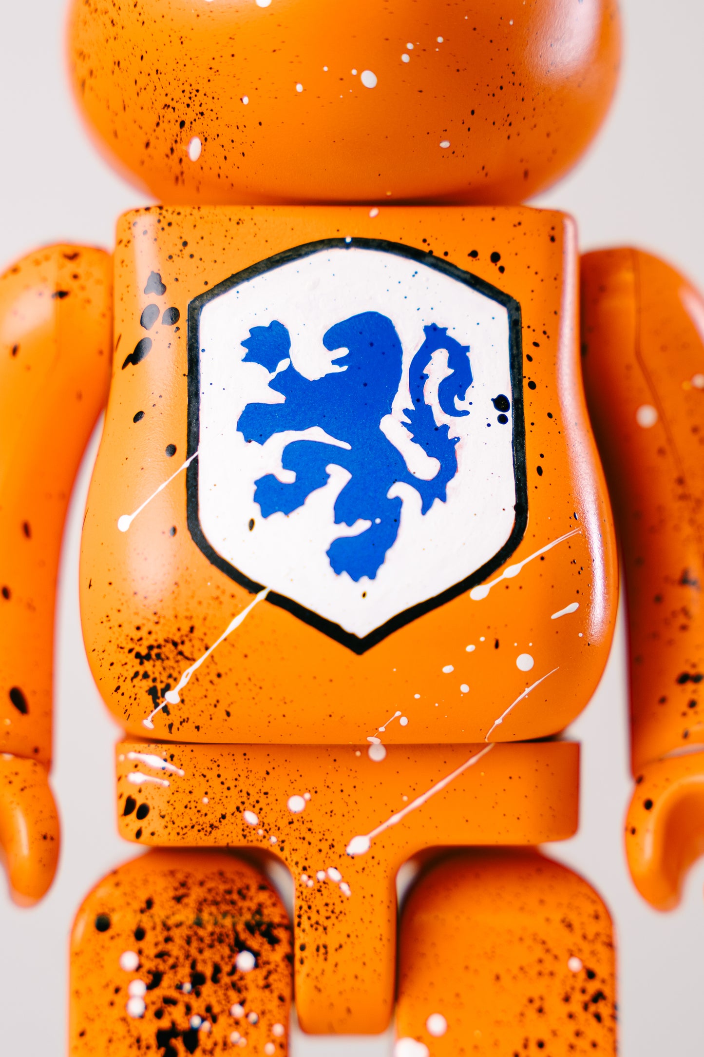 Bearbrick 400%(28 cm) –,, Netherlands Custom Edition-"