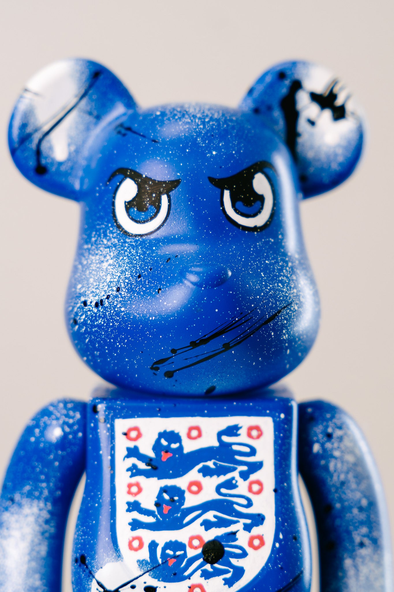 Bearbrick 400%(28 cm) –,,England Custom Edition,,-