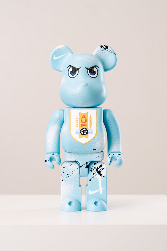 Bearbrick 400% (28 cm) –,,Uruguay Special Edition-"