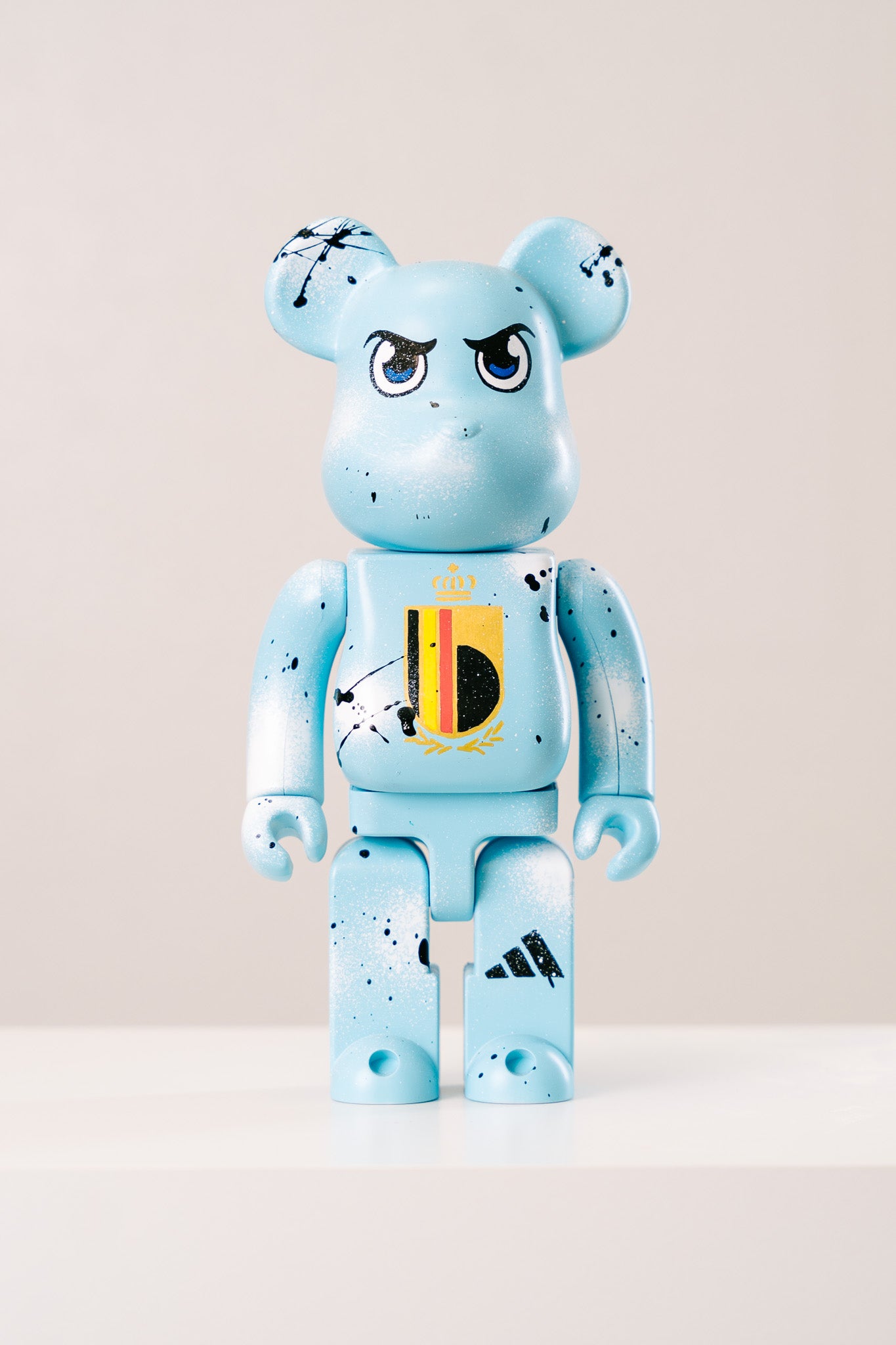 Bearbrick 400% (28 cm) –,,Uruguay Special Edition-"