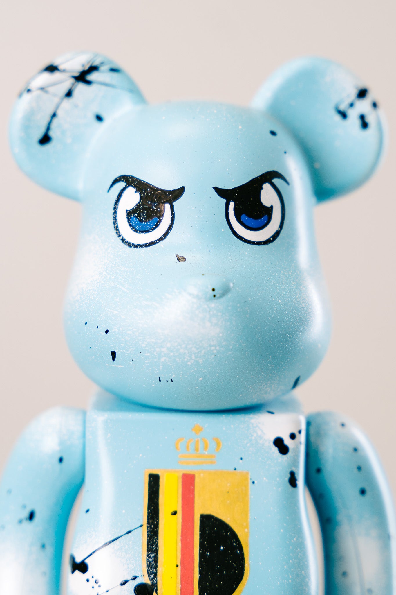 Bearbrick 400% (28 cm) –,,Uruguay Special Edition-"