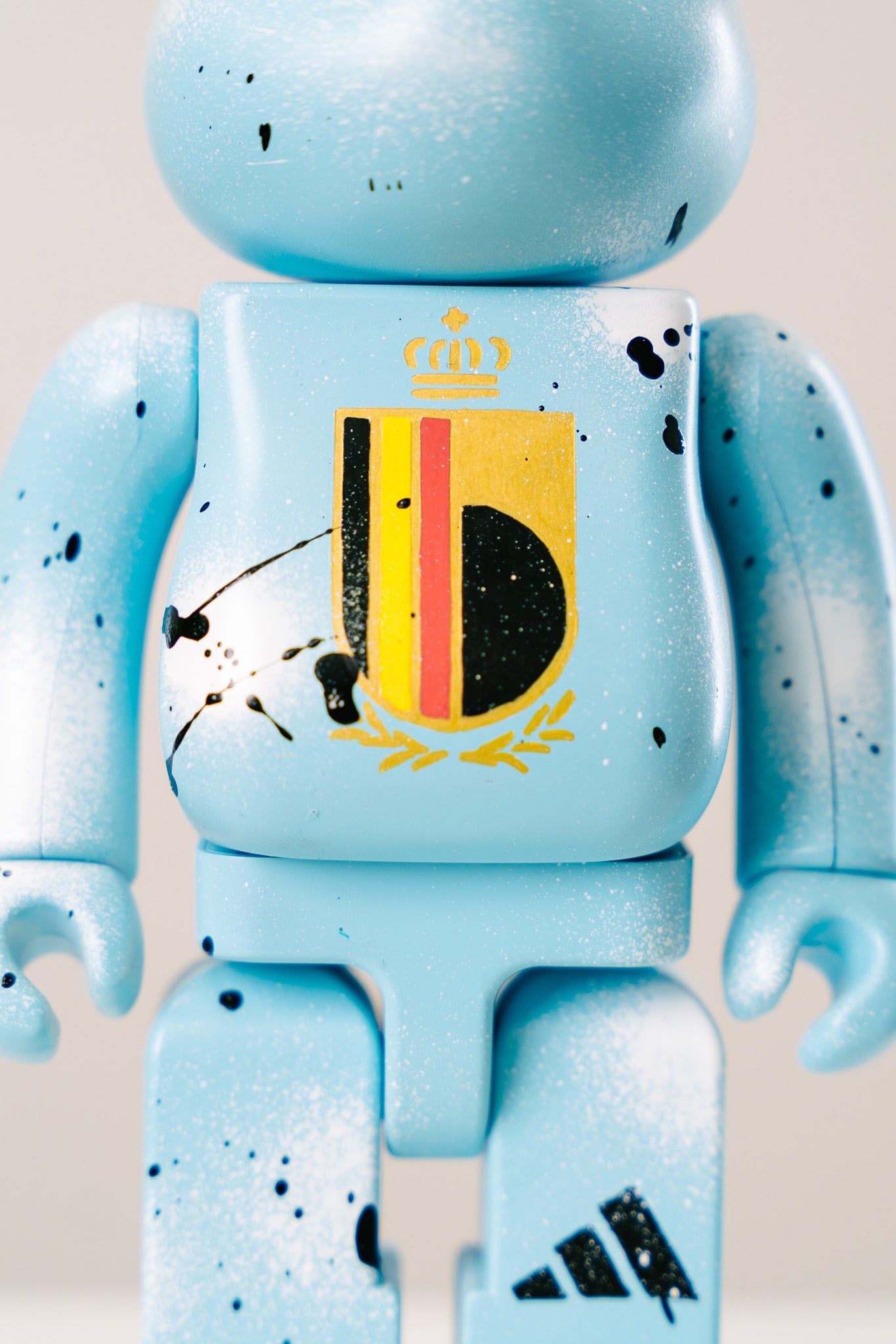 Bearbrick 400% (28 cm) –,,Uruguay Special Edition-"