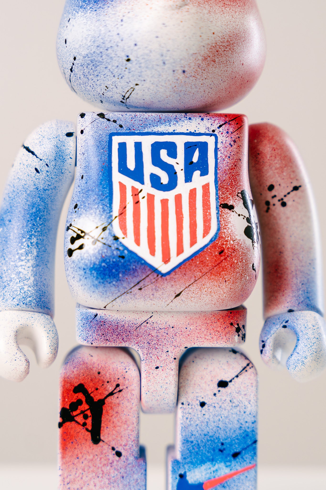 Bearbrick 400%(28 cm) –,,USA Custom Edition-"