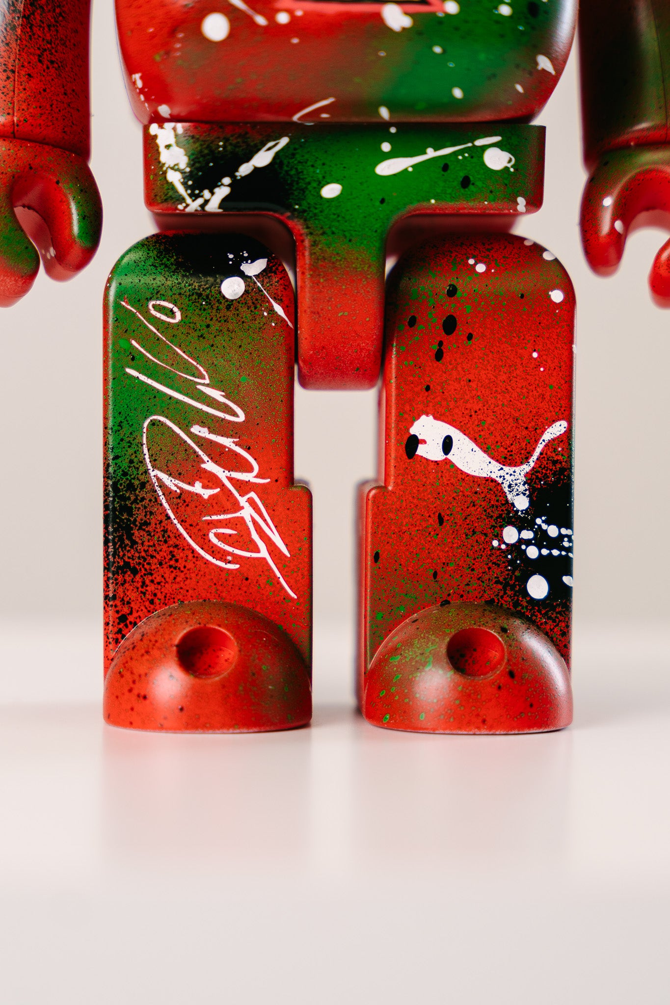 Bearbrick 400%(28 cm) –,,Portugal Custom Edition-"